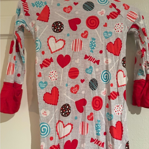 Little Sleepies Heart and Valentine’s Onesie 6-12 months - Picture 5 of 5